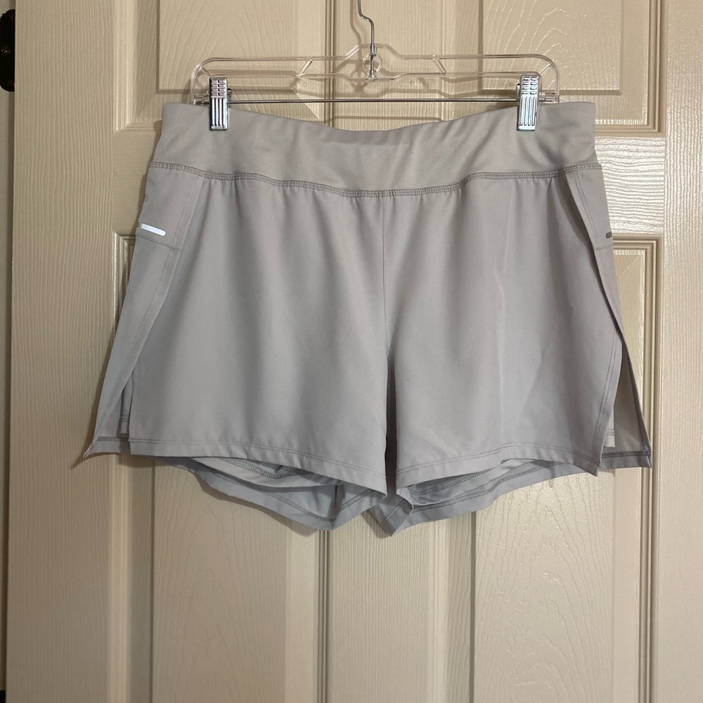 Women’s Light Gray Active Shorts